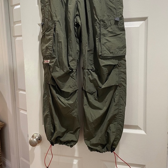 Vintage IN-ZOO bungee cargo parachute pants!  Camo green Size XL. Like new - Picture 4 of 7